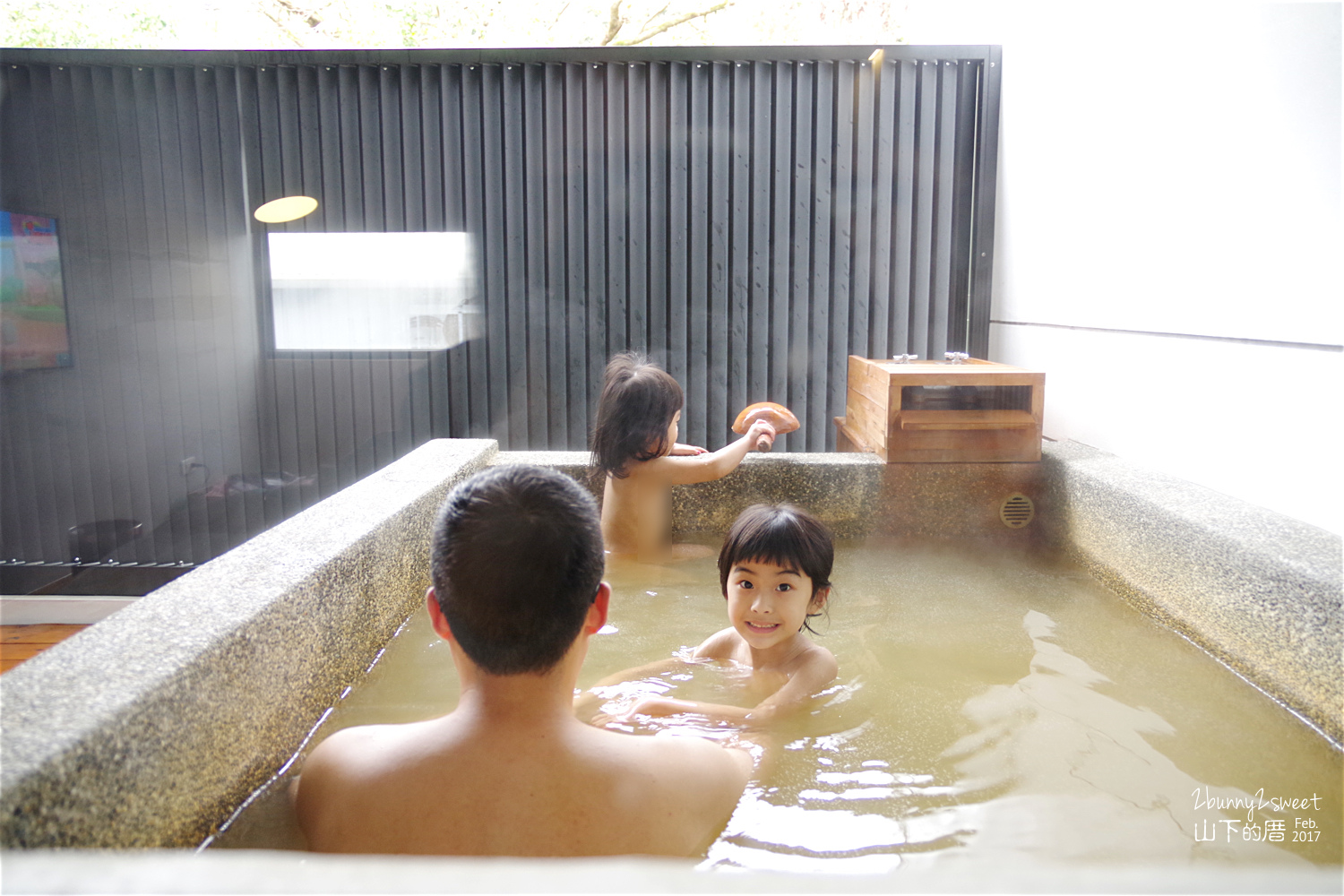 花蓮溫泉民宿》山下的厝~設計感清水模建築 x 禪風日式庭園 x 超大半露天湯池 x 溫暖療癒黃金湯~瑞穗高質感溫泉民宿 @兔兒毛毛姊妹花 花蓮溫泉民宿》山下的厝~設計感清水模建築 x 禪風日式庭園 x 超大半露天湯池 x 溫暖療癒黃金湯~瑞穗高質感溫泉民宿 @兔兒毛毛姊妹花
