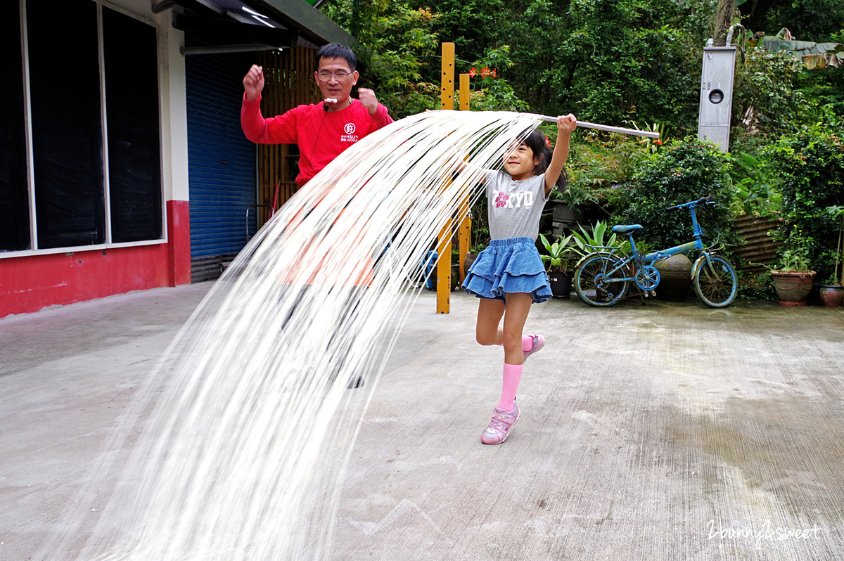 【石碇許家麵線】親子必玩體驗!手工麵線DIY+導覽全攻略 @兔兒毛毛姊妹花 【石碇許家麵線】親子必玩體驗!手工麵線DIY+導覽全攻略 @兔兒毛毛姊妹花