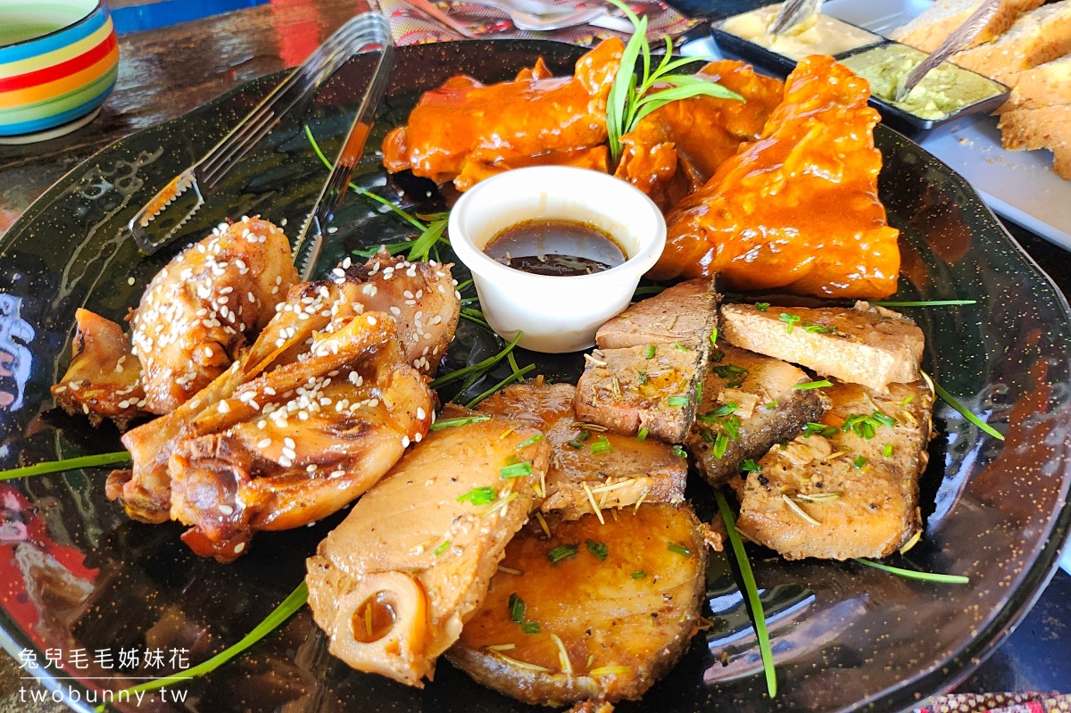 薄荷島美食》蜜蜂農場 Bohol Bee Farm~超人氣海景餐廳，蜂蜜風味料理好美味 @兔兒毛毛姊妹花
