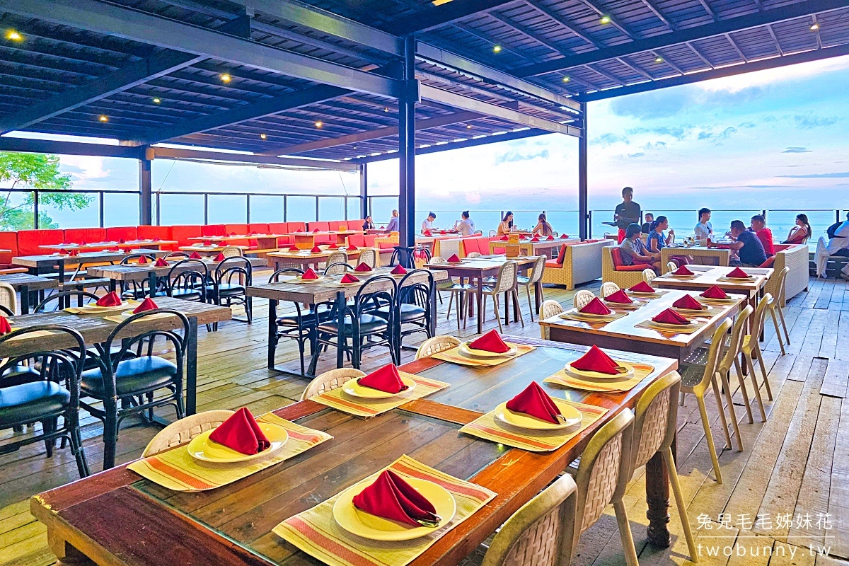 宿霧景點【Top of Cebu】宿霧最美景觀餐廳，百萬夜景太美麗，餐點好吃又便宜 @兔兒毛毛姊妹花