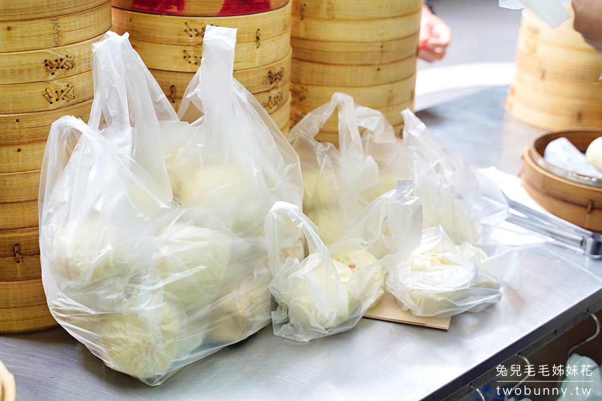 老上海包子｜永春站虎林市場香Q帶勁手工老麵包子，還有限量和牛包、貓山王榴槤包 @兔兒毛毛姊妹花