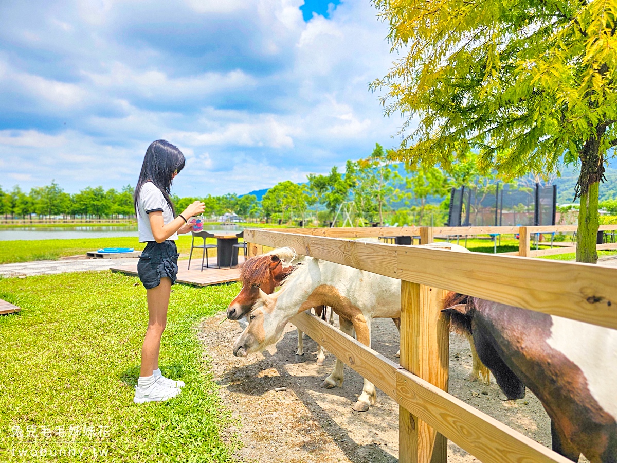 宜蘭景點「稻庄親子休閒農場」三星最美農場咖啡廳～餵動物、手搖船、開拖拉機，網美帳篷下午茶 @兔兒毛毛姊妹花