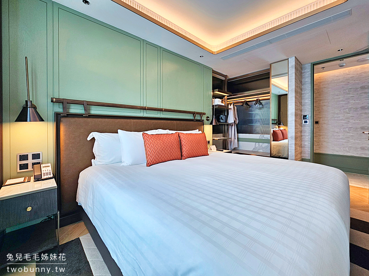 曼谷住宿「帕亞泰易思廷大酒店 Eastin Grand Hotel Phayathai」機場快線/BTS直達五星飯店，公寓套房 空中泳池美翻天 @兔兒毛毛姊妹花