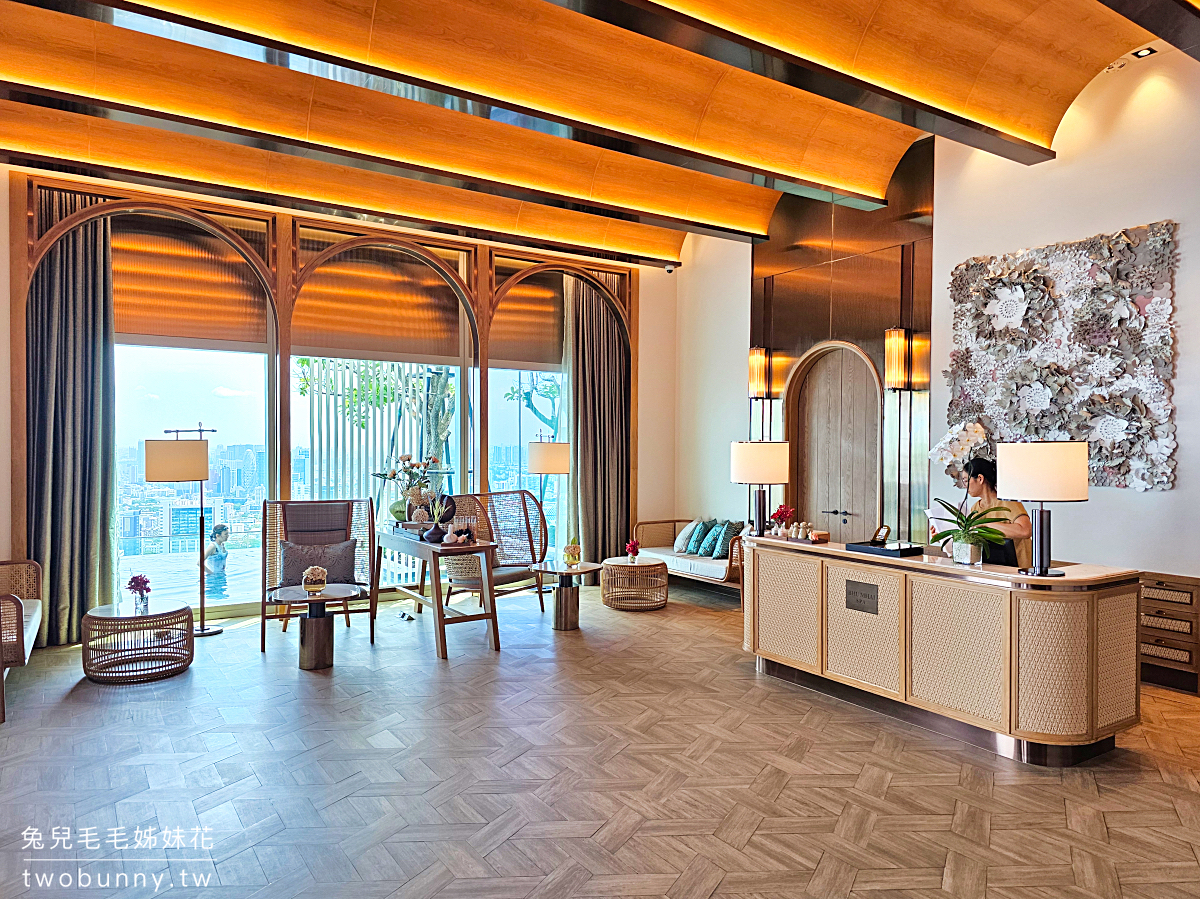 曼谷住宿「帕亞泰易思廷大酒店 Eastin Grand Hotel Phayathai」機場快線/BTS直達五星飯店，公寓套房 空中泳池美翻天 @兔兒毛毛姊妹花
