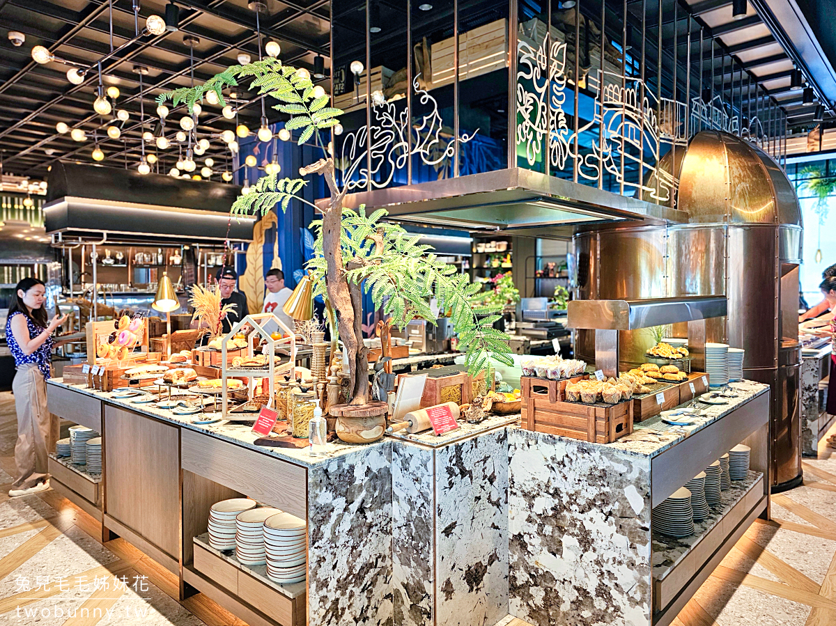 曼谷住宿「帕亞泰易思廷大酒店 Eastin Grand Hotel Phayathai」機場快線/BTS直達五星飯店，公寓套房 空中泳池美翻天 @兔兒毛毛姊妹花