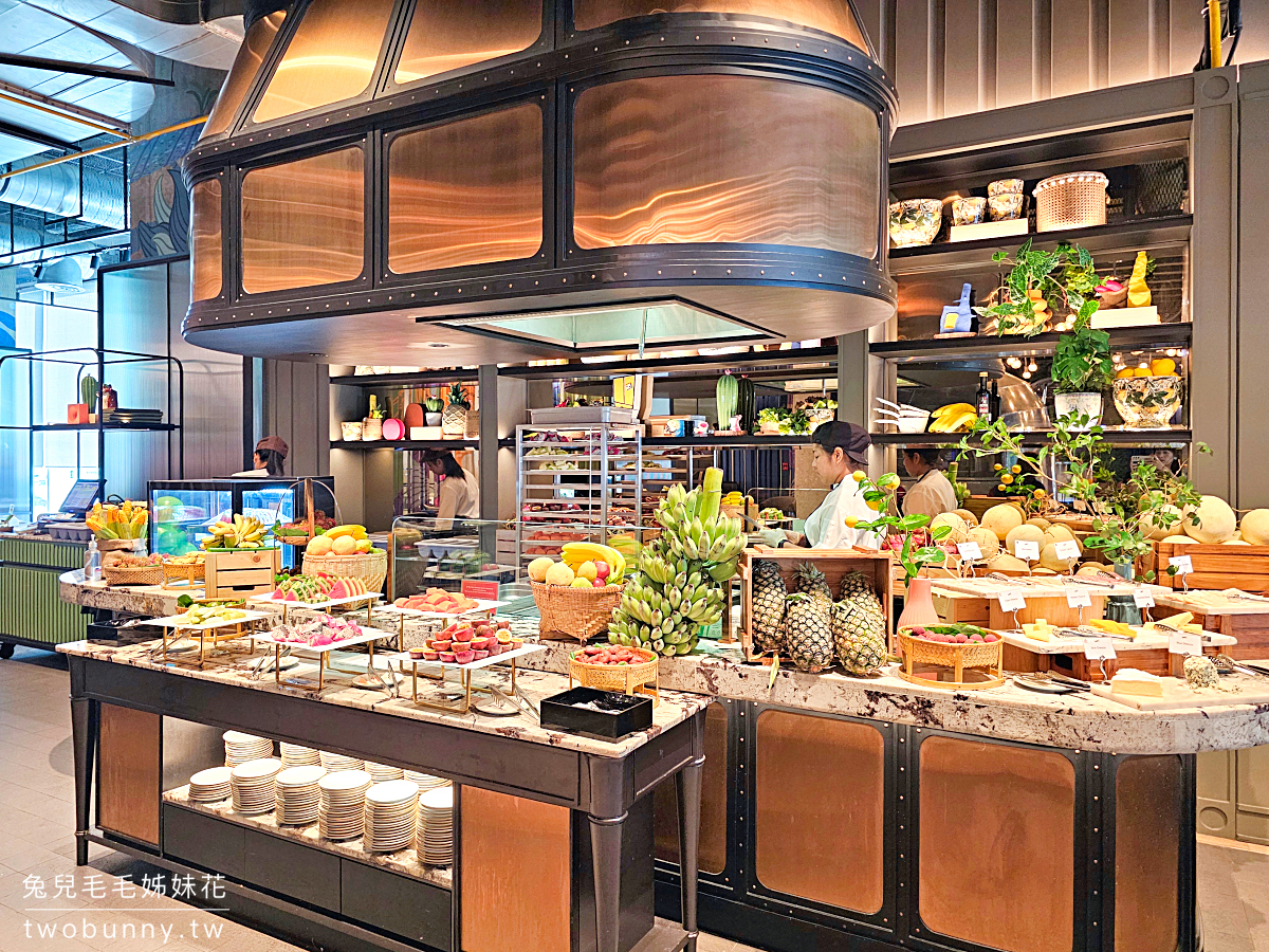 曼谷住宿「帕亞泰易思廷大酒店 Eastin Grand Hotel Phayathai」機場快線/BTS直達五星飯店，公寓套房 空中泳池美翻天 @兔兒毛毛姊妹花