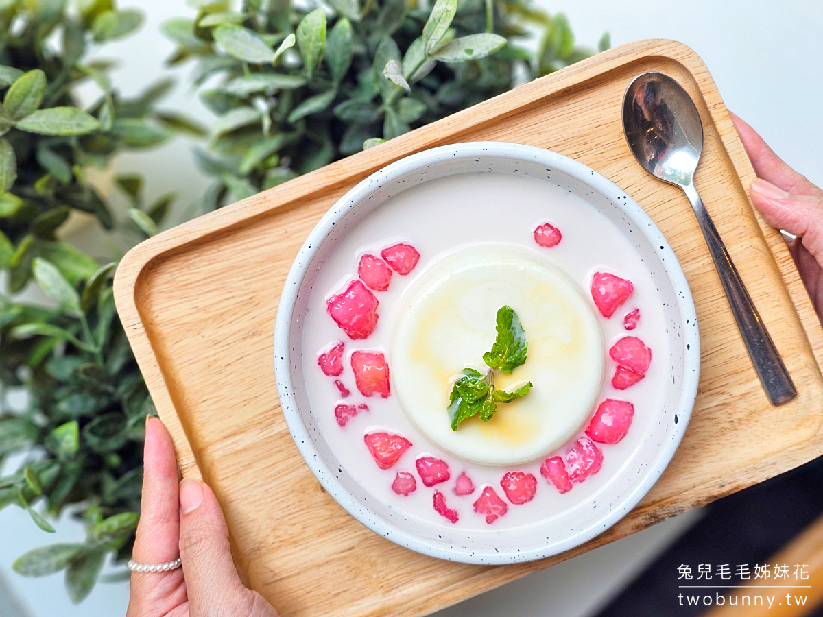 曼谷Chit Lom奇隆站必吃美食6間～拜四面佛順便吃LV咖啡、老字號海鮮、米其林泰國菜 @兔兒毛毛姊妹花
