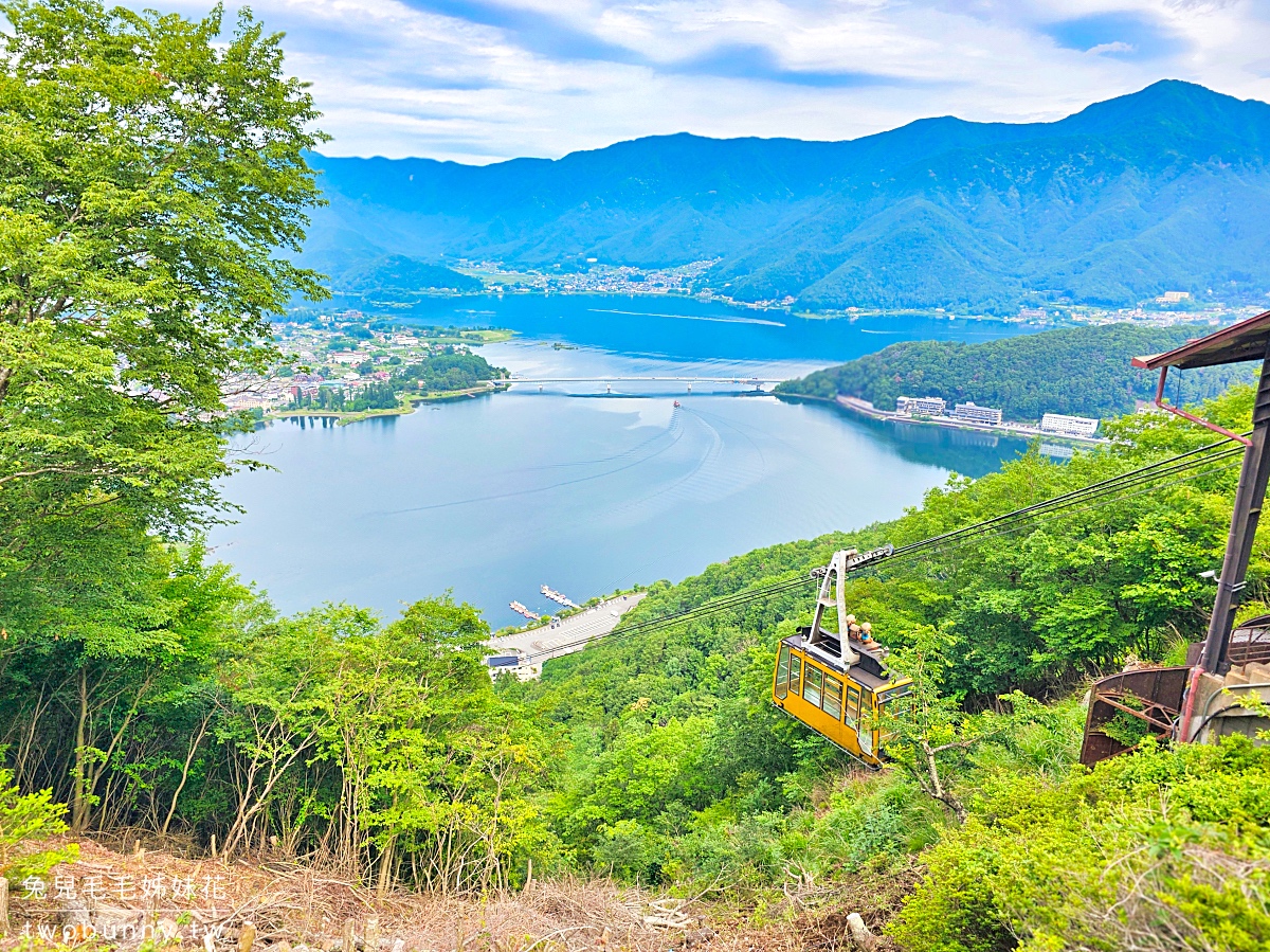 河口湖景點推薦｜天上山公園：搭纜車俯瞰富士山，鞦韆打卡點＋烤糰子美食一次攻略 @兔兒毛毛姊妹花