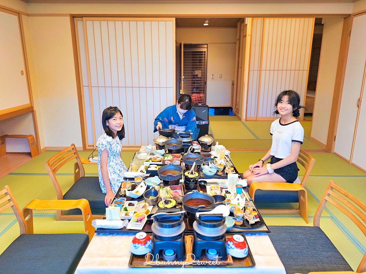 富士河口湖溫泉湖南莊飯店｜房間就能邊泡溫泉邊看富士山，房內享用會席料理晚餐太享受 @兔兒毛毛姊妹花