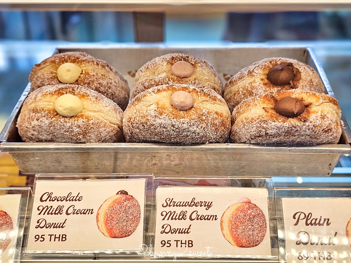 【EmSphere Butterbear 專賣店】泰國超人氣奶油小熊！最可愛伴手禮店、甜點麵包、娃娃與限定周邊大集合 @兔兒毛毛姊妹花