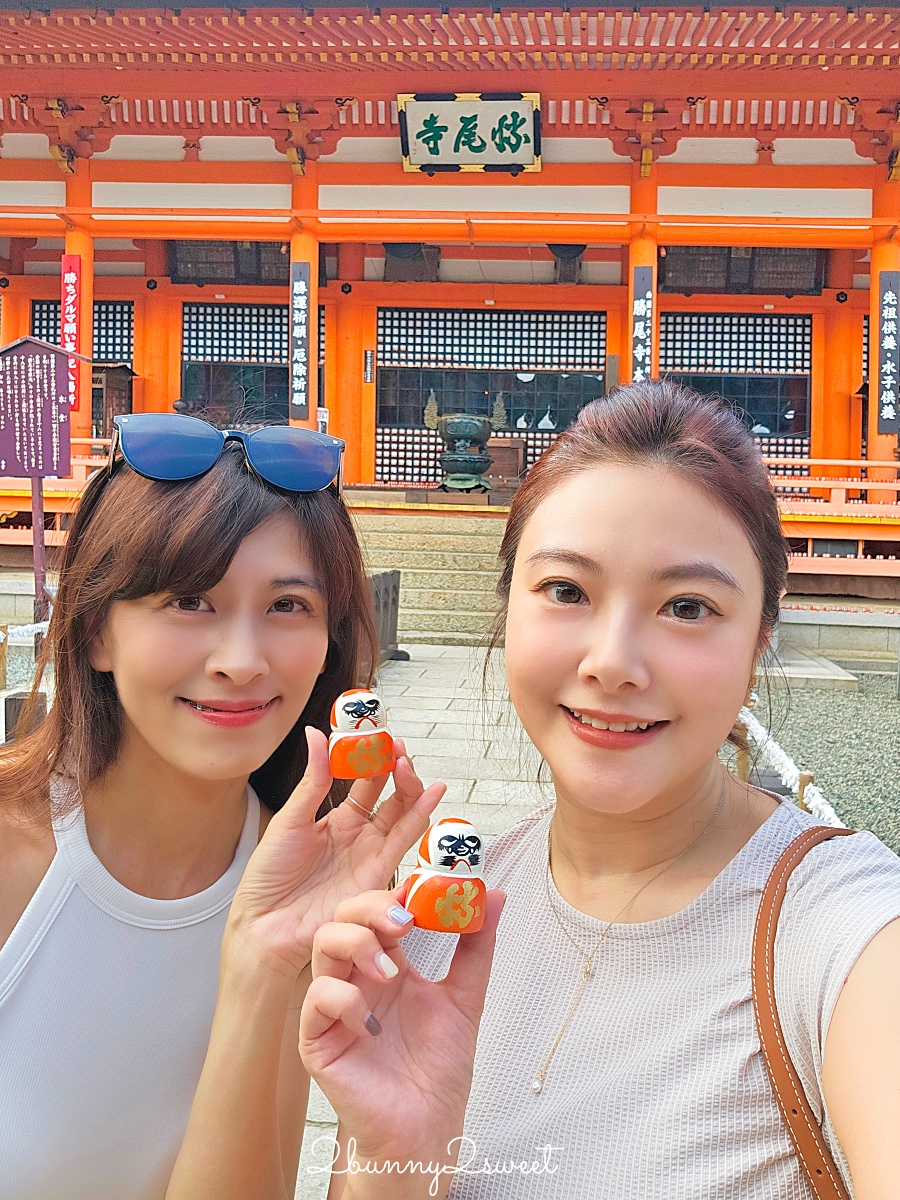 大阪景點「勝尾寺」可愛好拍達摩不倒翁，秋天賞楓、祈求勝運必訪｜門票、交通攻略 @兔兒毛毛姊妹花