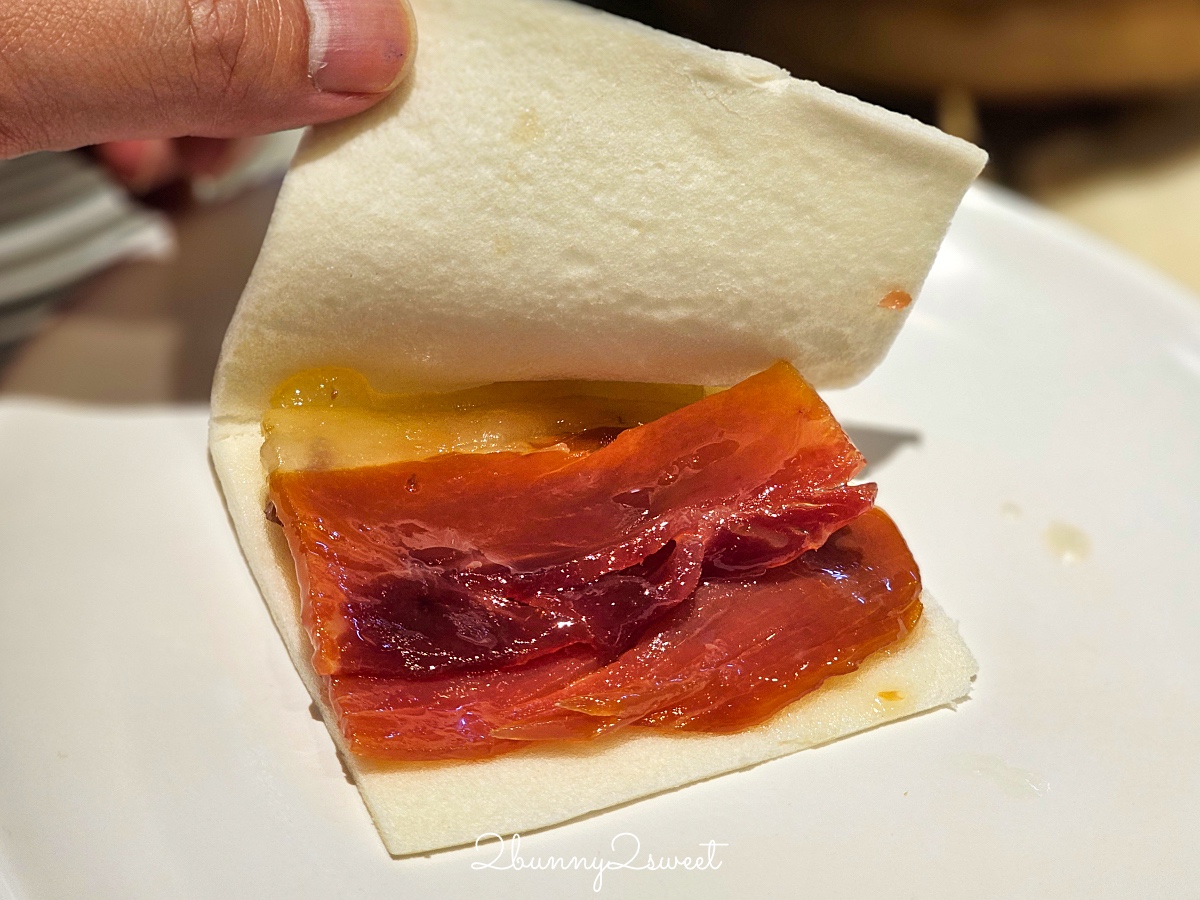 林口長庚美食「港龘港式飲茶歐式自助百匯」腸粉、港點吃到飽只要500元還免收服務費 @兔兒毛毛姊妹花