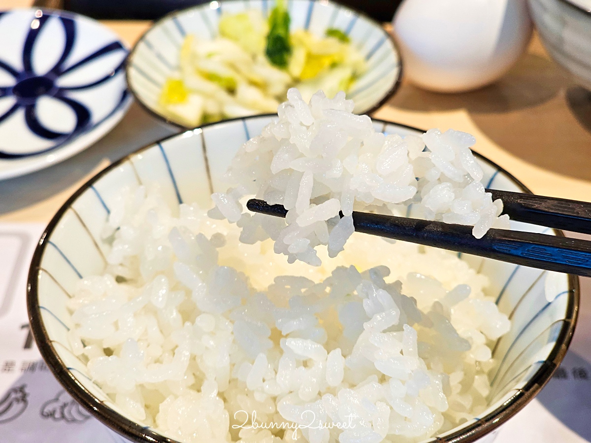 國父紀念館美食「漢堡排嘉台北大巨蛋店」來自日本人氣炭烤和牛漢堡排，日本越光米無限吃 @兔兒毛毛姊妹花