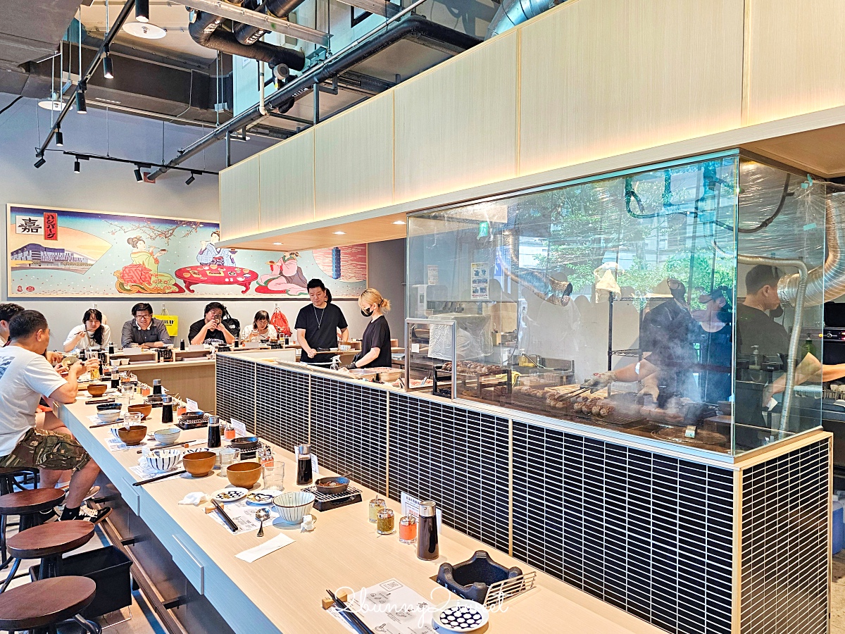 國父紀念館美食「漢堡排嘉台北大巨蛋店」來自日本人氣炭烤和牛漢堡排，日本越光米無限吃 @兔兒毛毛姊妹花
