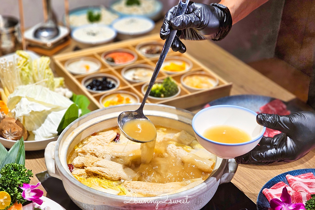 中山站美食「星曜雞湯」LV等級台北最強雞湯火鍋，鮮香濃郁熬雞精涮海鮮和牛超正點 @兔兒毛毛姊妹花