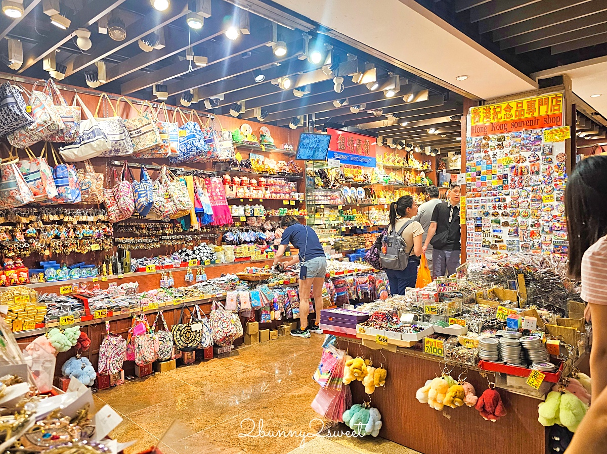 香港太平山這樣玩～搭百年交通工具「山頂纜車」欣賞維多利亞港美景、逛杜莎夫人蠟像館 @兔兒毛毛姊妹花