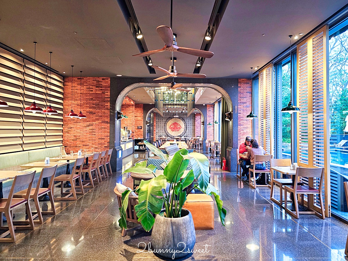 台南住宿「捷絲旅台南虎山館」仁德文青設計旅店，露天鏡面泳池，走路到哈利波特世界 @兔兒毛毛姊妹花