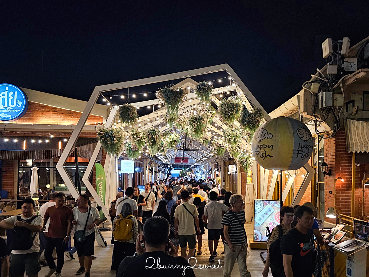 「曼谷水上市場一日遊」網美餐廳、丹嫩莎朵、美功鐵道、樹中廟、河濱夜市一次玩 @兔兒毛毛姊妹花