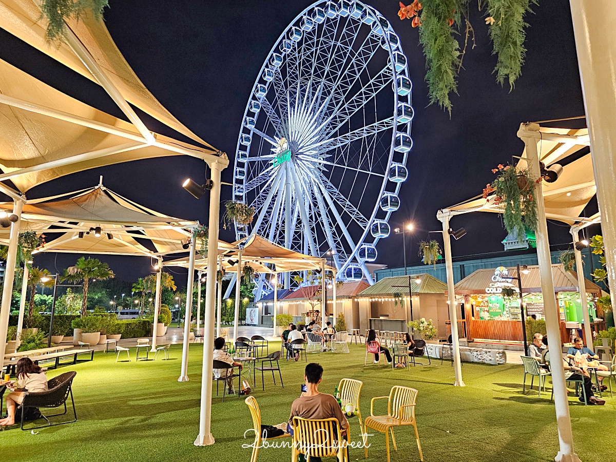 曼谷夜市「Asiatique河濱碼頭夜市」有摩天輪、旋轉木馬的熱鬧水岸市集，熱鬧漂亮又好逛 @兔兒毛毛姊妹花