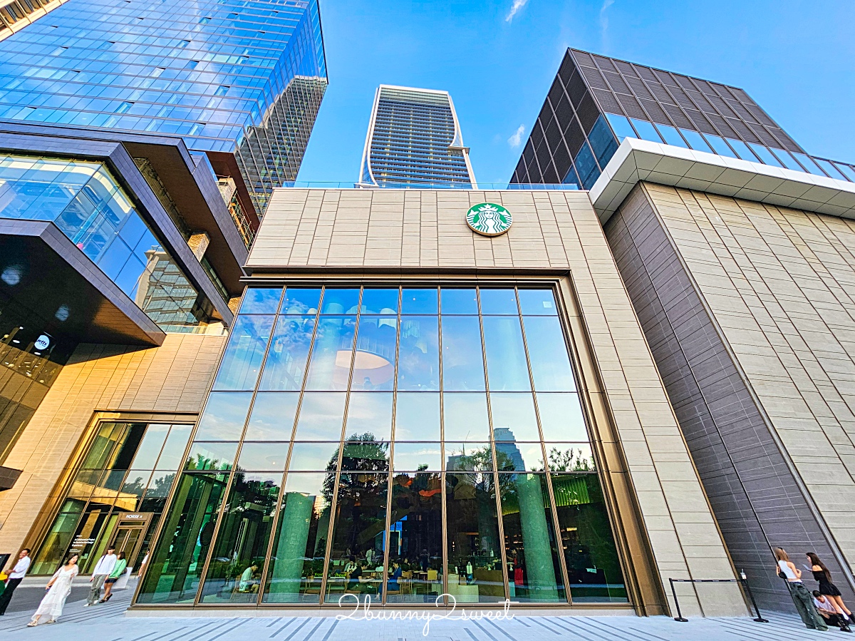 曼谷最新星巴克「Starbucks Reserve @One Bangkok」泰國最大綠色概念店｜泰國城市杯 @兔兒毛毛姊妹花