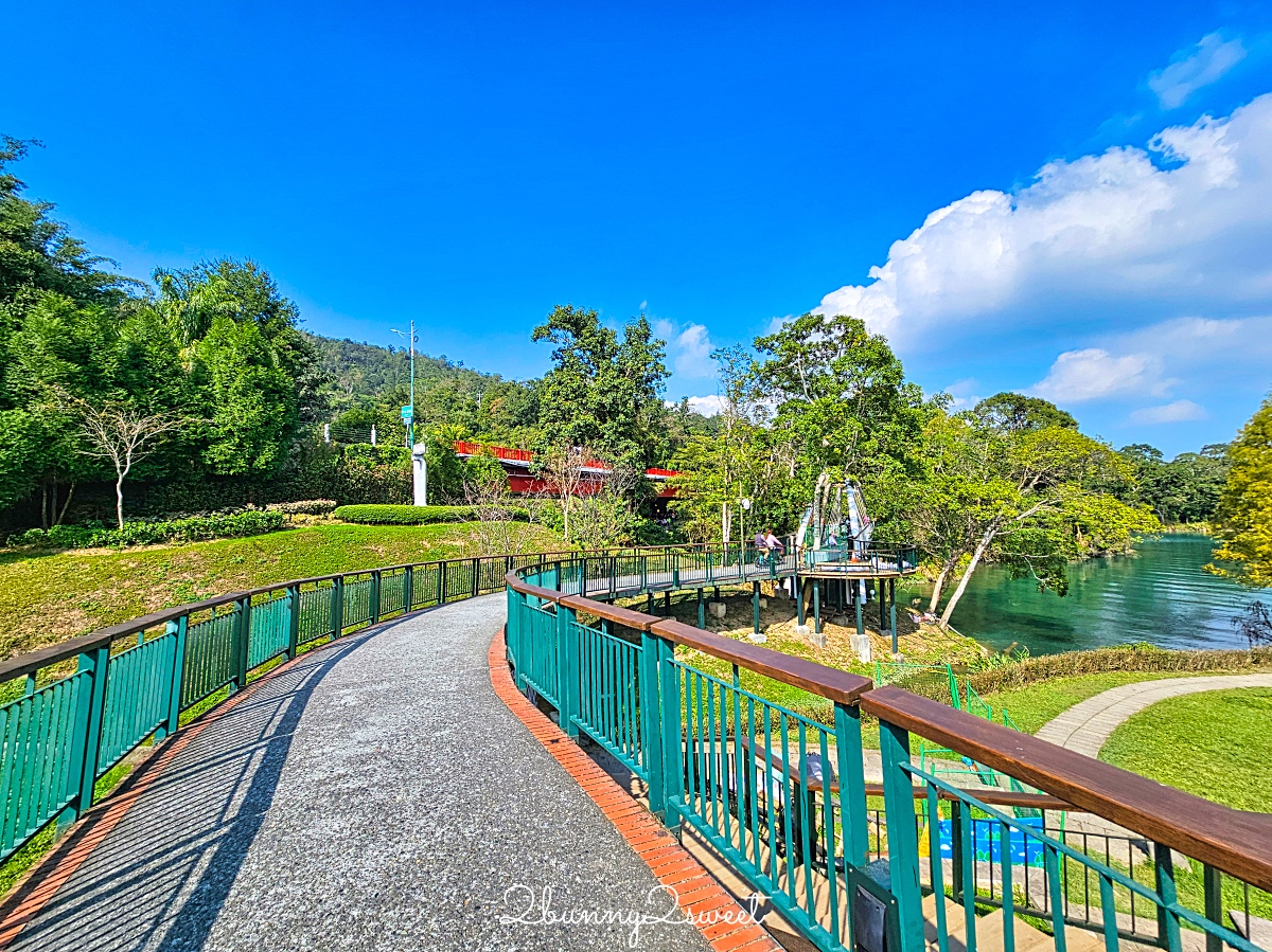 南投日月潭落羽松「向山落羽松」日月潭自行車道、向山遊客中心旁雙心花園太美太好拍 @兔兒毛毛姊妹花