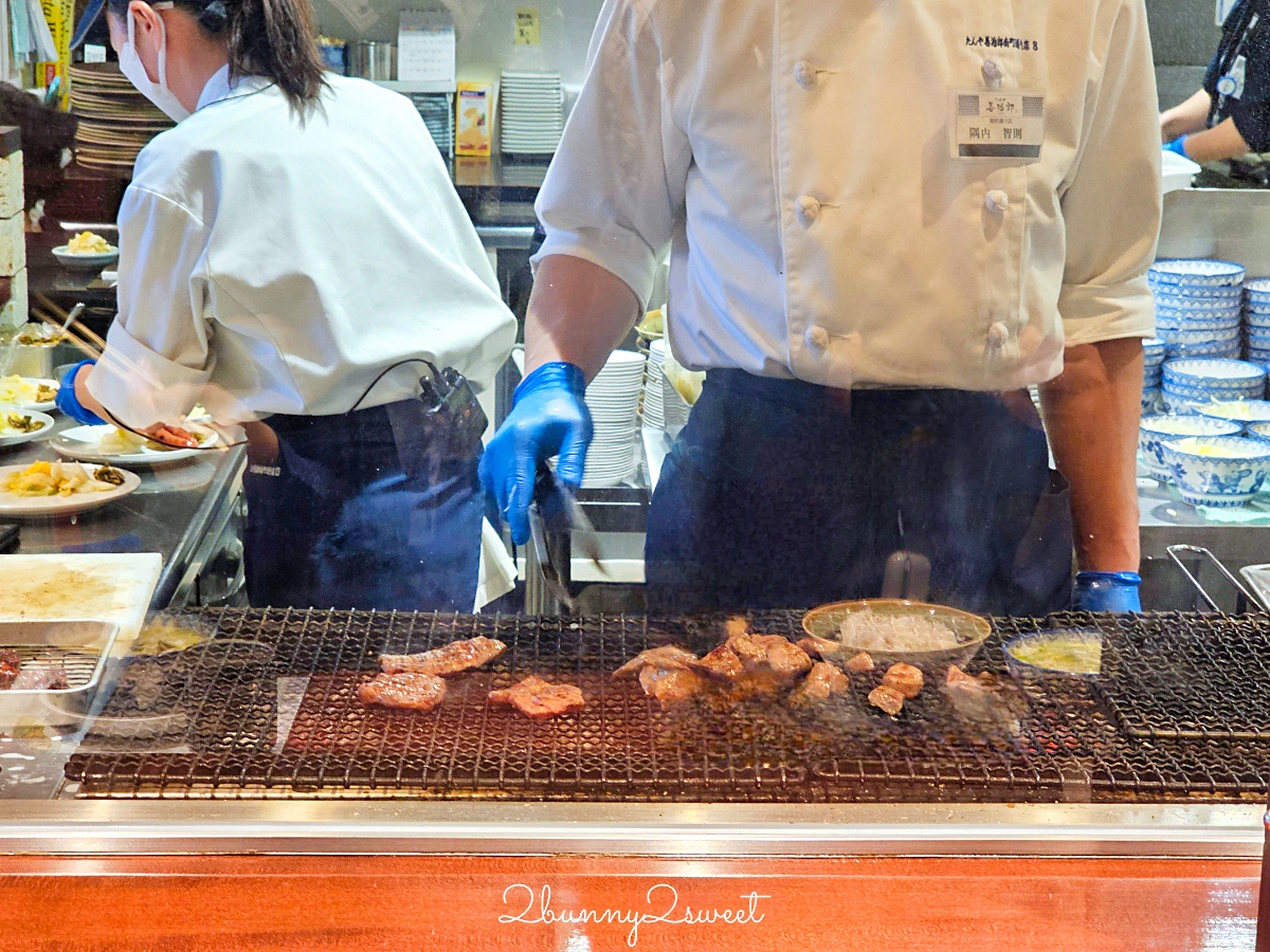 仙台美食「烤牛舌善治郎」實惠午間套餐、晚上還有炭火燒肉｜たんや善治郎 南町通り店 @兔兒毛毛姊妹花