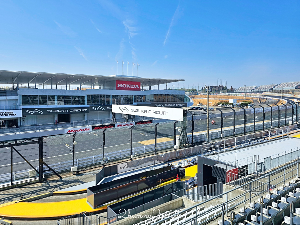 【日本鈴鹿賽車場樂園】享受在F1賽道上尬車的快感 什麼都能開的駕駛遊樂園太好玩 @兔兒毛毛姊妹花