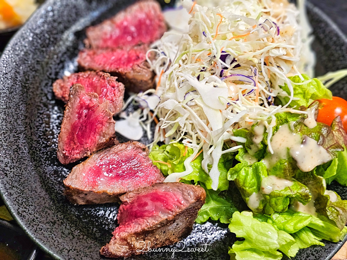 日本三重美食「弍鶴食堂」超過百年歷史的伊賀忍者餐廳，伊賀牛排太美味｜ニカク食堂 @兔兒毛毛姊妹花