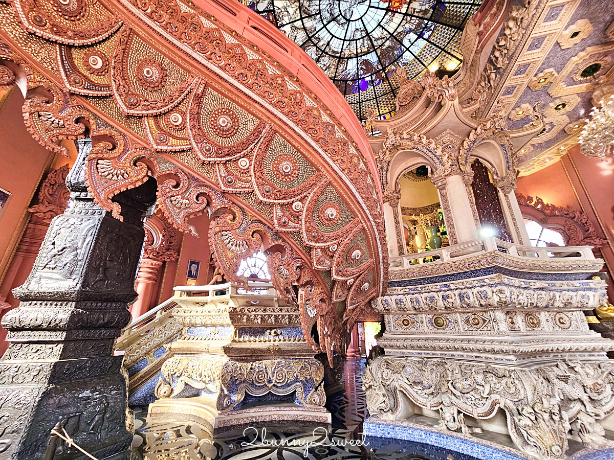 曼谷景點「三頭象神博物館 Erawan Museum」夢幻好拍粉紅寺廟，拍泰服網美照熱門景點 @兔兒毛毛姊妹花
