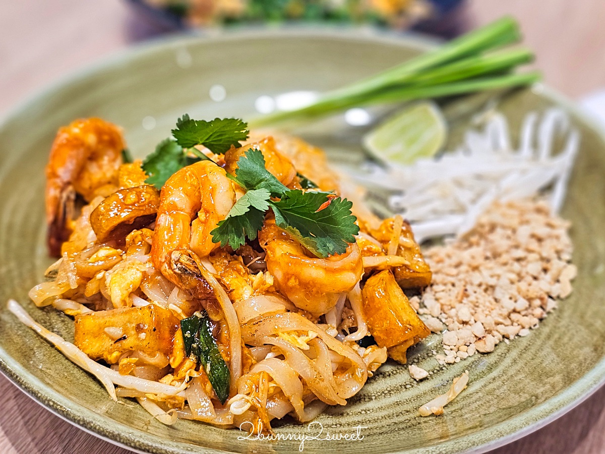 曼谷美食「Peppery Thai Bistro」河濱碼頭夜市必吃泰式海鮮餐廳 吹冷氣吃咖哩蟹超滿足 @兔兒毛毛姊妹花