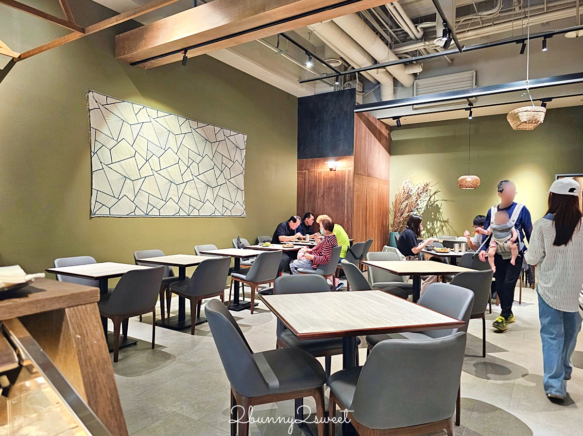 台北吃到飽「初泰新板傑仕堡門市」板橋最新泰式料理自助餐  路易莎泰式吃到飽好吃嗎 @兔兒毛毛姊妹花