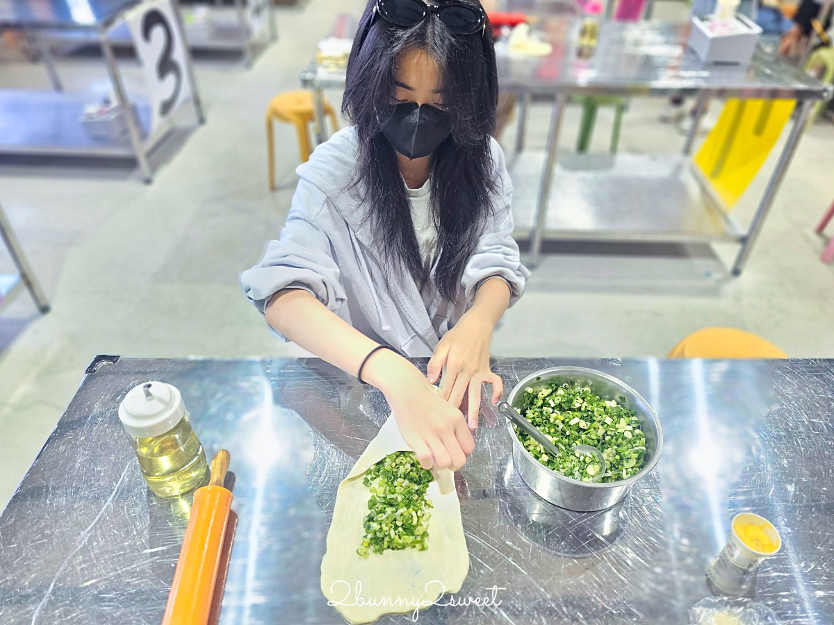 【宜蘭農場】初咪體驗農場：最好玩三星青蔥農場下田採蔥、抓泥鰍、蔥油餅DIY @兔兒毛毛姊妹花