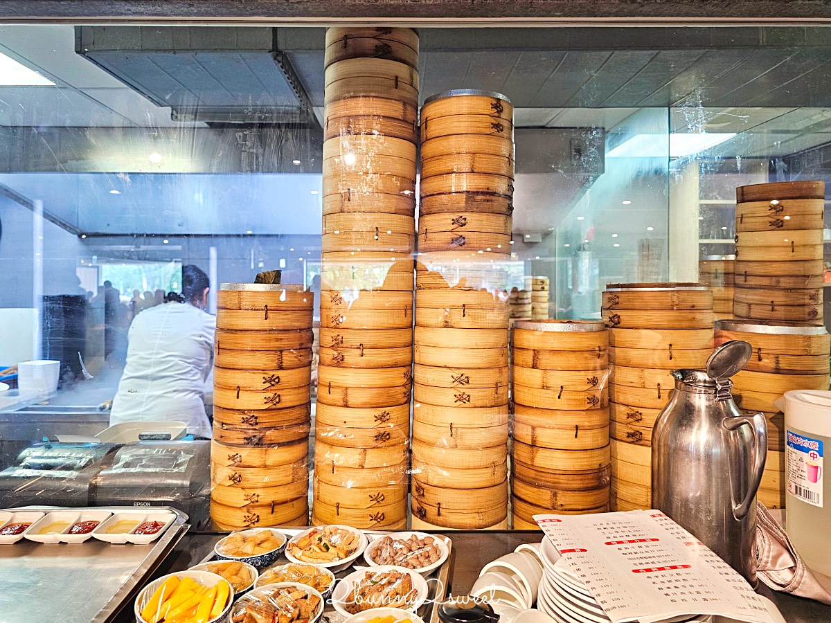 【國父紀念館美食】雅苑粵菜港式飲茶：大巨蛋人氣港點名店，沒訂位吃不到的港式料理饗宴 @兔兒毛毛姊妹花