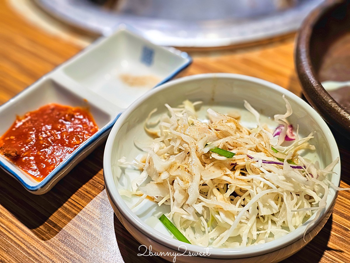 首爾美食｜王妃家明洞總店：韓式烤肉、韓牛必吃名店，歐巴桌邊代烤服務超貼心 @兔兒毛毛姊妹花
