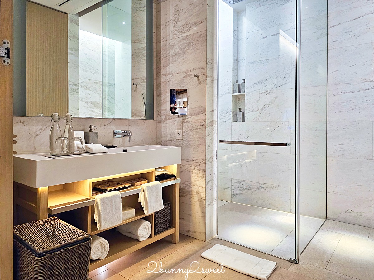 普吉島海景飯店｜Twinpalms MontAzure Phuket 普吉雙棕櫚樹籃山酒店：Azure Suite、泳池、早餐開箱 @兔兒毛毛姊妹花