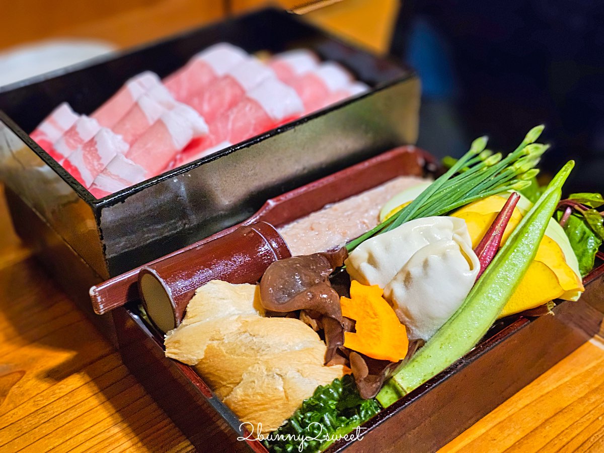 沖繩名護美食｜やんばるダイニング 松の古民家：百年古宅享用正宗Agu豬涮涮鍋與道地料理 @兔兒毛毛姊妹花