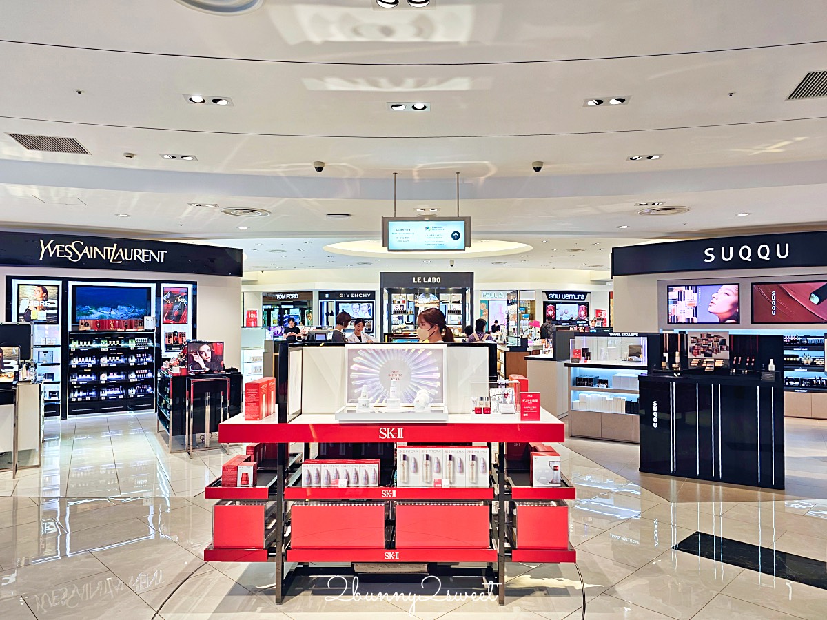 【DFS 沖繩那霸店購物攻略】免稅精品、美妝、沖繩伴手禮一次買齊｜樓層品牌＆必買推薦 @兔兒毛毛姊妹花