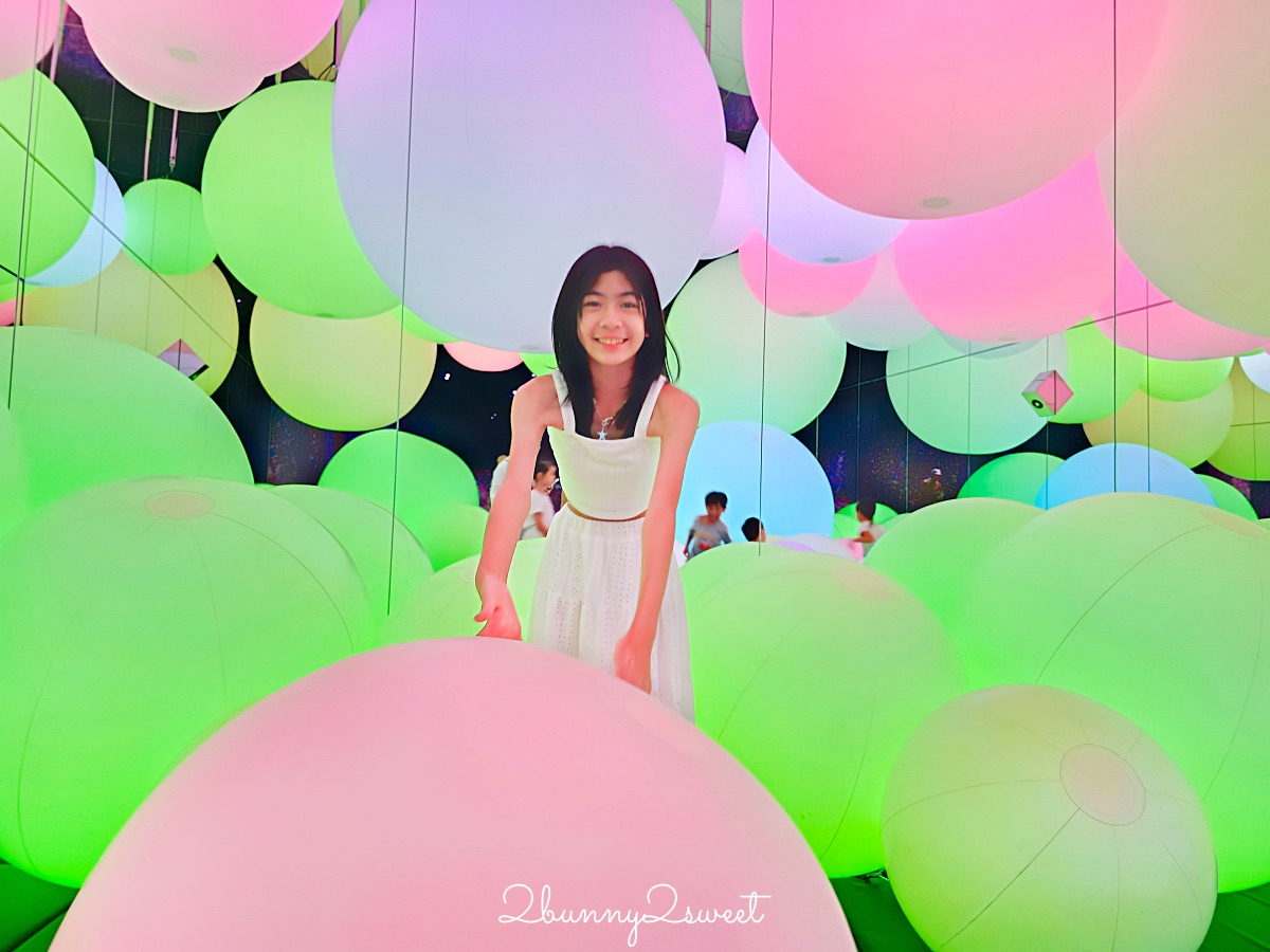 沖繩【沖繩 teamLab 未來園】沉浸式光影藝術親子樂園、雨天也能玩的室內景點 @兔兒毛毛姊妹花