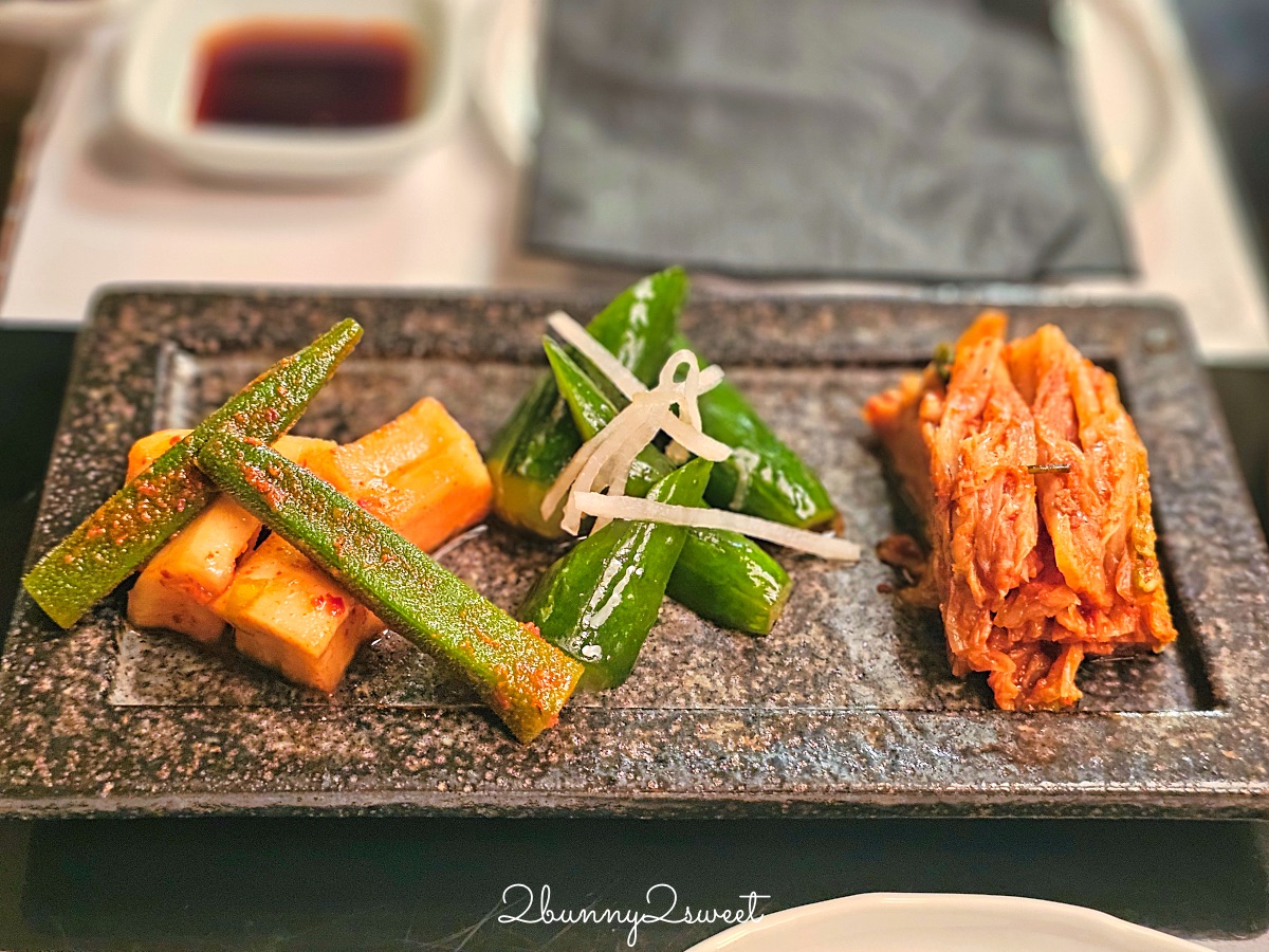 日本沖繩【炭火焼肉専門店 牛皇】和牛高級燒肉餐廳：極致奢華的頂級燒肉饗宴 @兔兒毛毛姊妹花