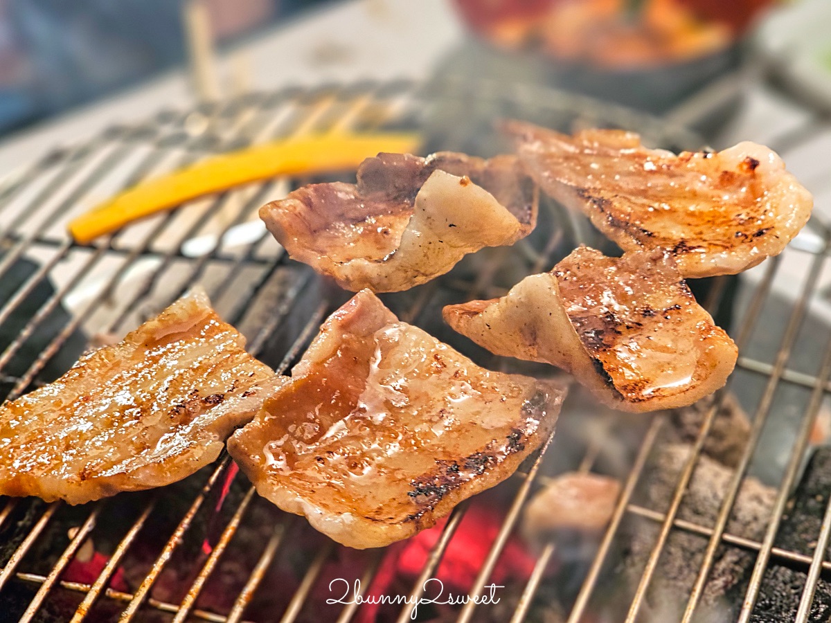 日本沖繩【炭火焼肉専門店 牛皇】和牛高級燒肉餐廳：極致奢華的頂級燒肉饗宴 @兔兒毛毛姊妹花
