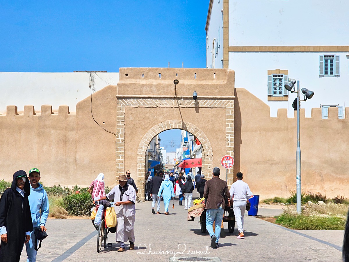 摩洛哥【索維拉 Essaouira】迷人海港古城藍白小鎮，權力遊戲拍攝地點必吃必玩攻略 @兔兒毛毛姊妹花