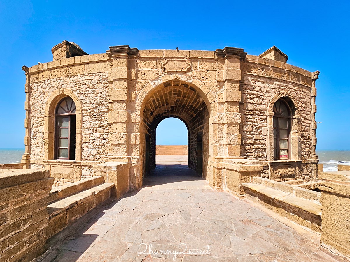 摩洛哥【索維拉 Essaouira】迷人海港古城藍白小鎮，權力遊戲拍攝地點必吃必玩攻略 @兔兒毛毛姊妹花