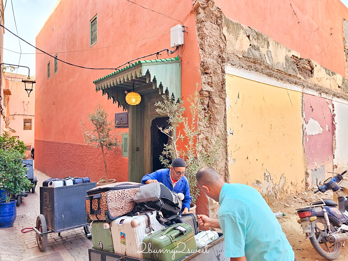 摩洛哥【Riad Les Remparts de La Kasbah】馬拉喀什老城區絕美花園傳統庭院旅館開箱 @兔兒毛毛姊妹花
