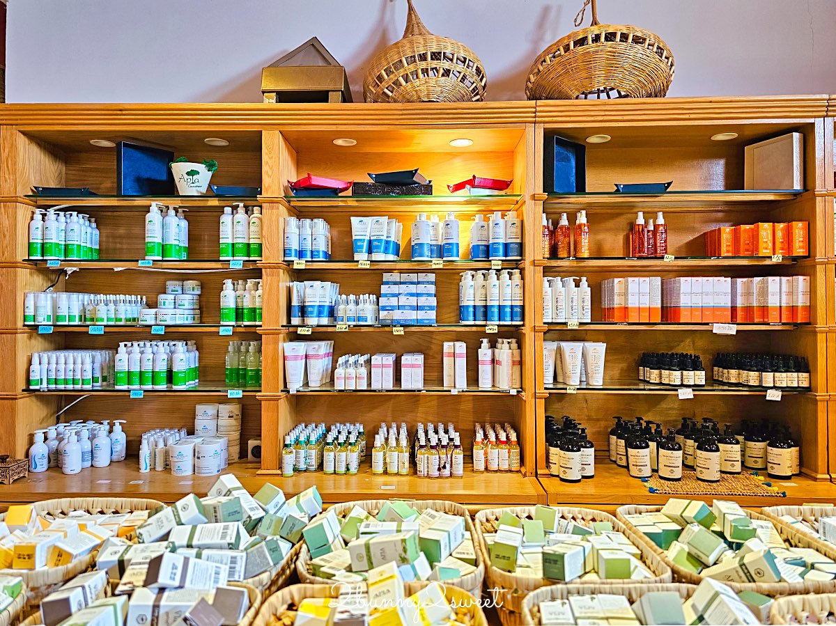 【摩洛哥伴手禮】APIA 必買阿甘油保養品牌＋咖啡餐廳實訪！菲斯往舍夫沙萬途中最舒服休息站 @兔兒毛毛姊妹花