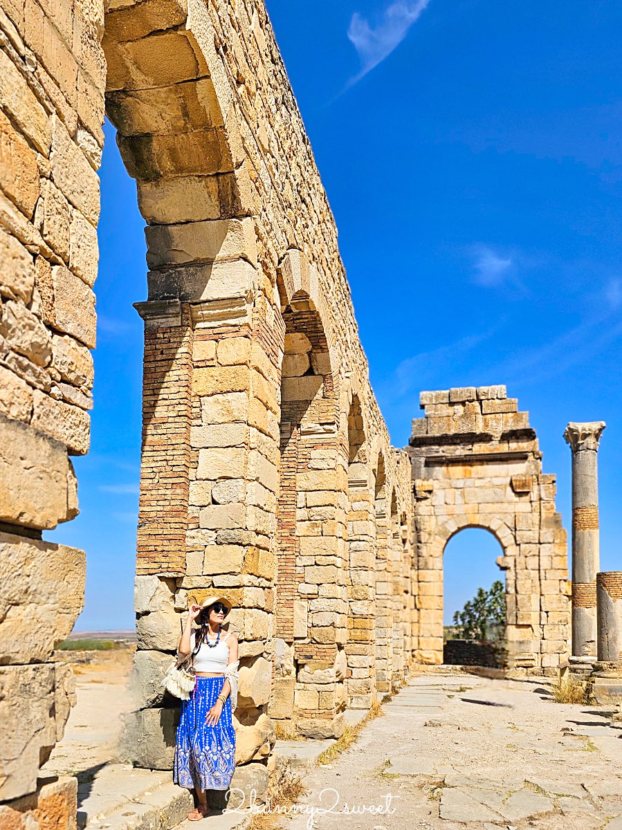 摩洛哥千年古城奇蹟！【瓦魯比利斯 Volubilis】世界遺產羅馬古城遺跡全攻略 @兔兒毛毛姊妹花