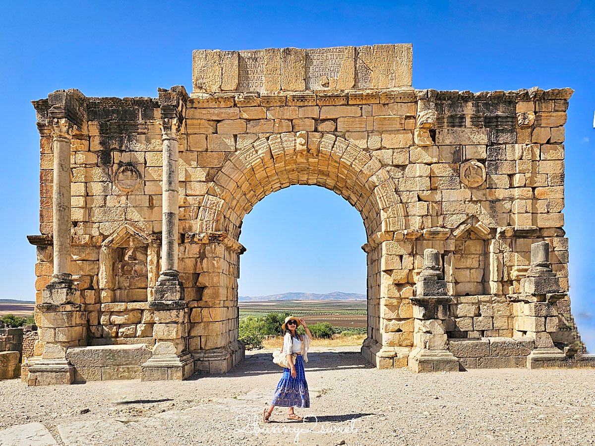 摩洛哥千年古城奇蹟！【瓦魯比利斯 Volubilis】世界遺產羅馬古城遺跡全攻略 @兔兒毛毛姊妹花