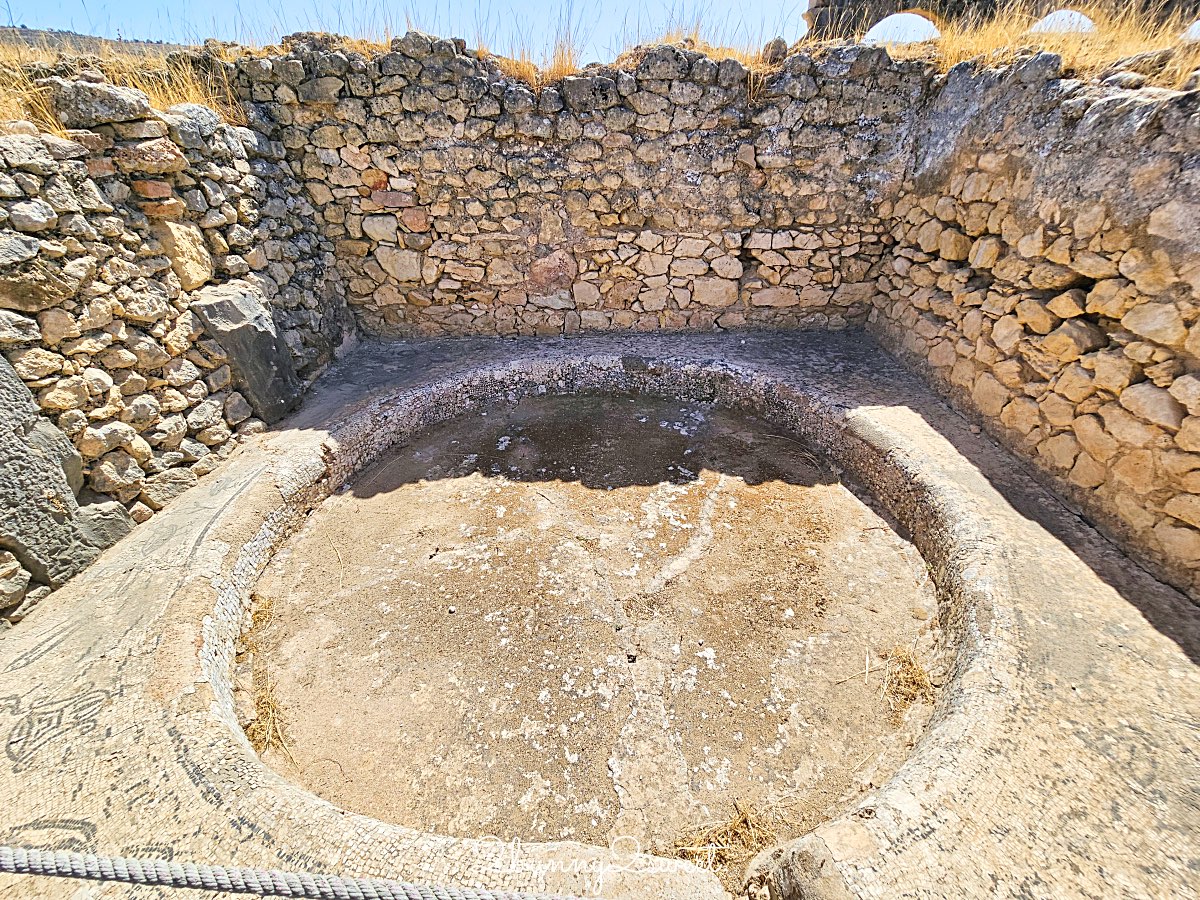 摩洛哥千年古城奇蹟！【瓦魯比利斯 Volubilis】世界遺產羅馬古城遺跡全攻略 @兔兒毛毛姊妹花