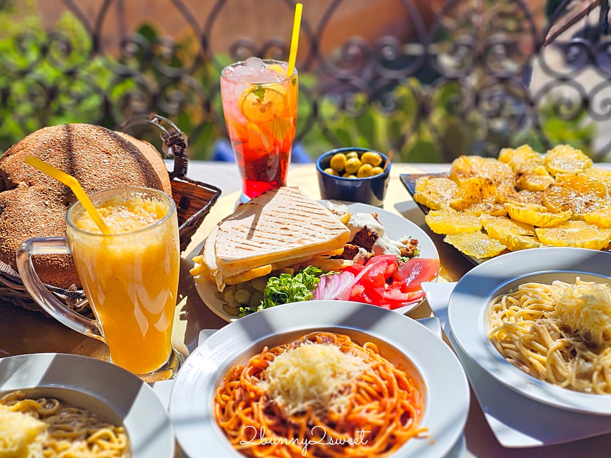 舍夫沙萬美食【Restaurant Casa Aladdin】眺望藍城屋頂與卡斯巴堡的夢幻打卡餐廳 @兔兒毛毛姊妹花