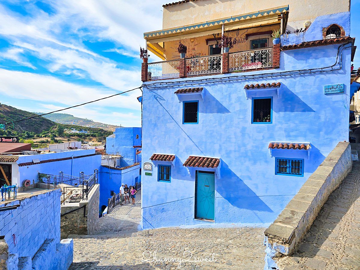 摩洛哥【舍夫沙萬 Chefchaouen】世界最夢幻藍色山城，必拍打卡點、必買伴手禮全攻略 @兔兒毛毛姊妹花