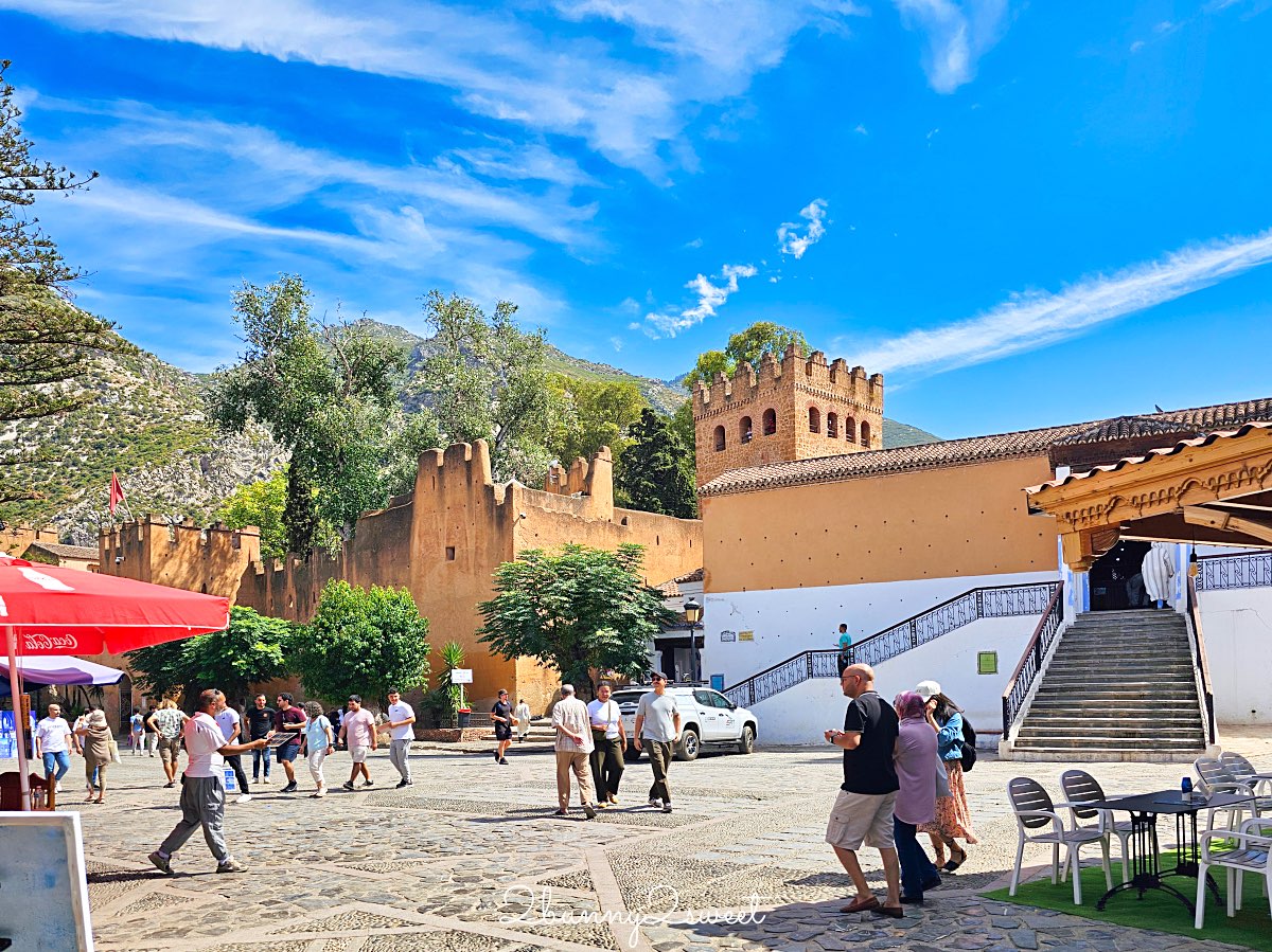 摩洛哥【舍夫沙萬 Chefchaouen】世界最夢幻藍色山城，必拍打卡點、必買伴手禮全攻略 @兔兒毛毛姊妹花